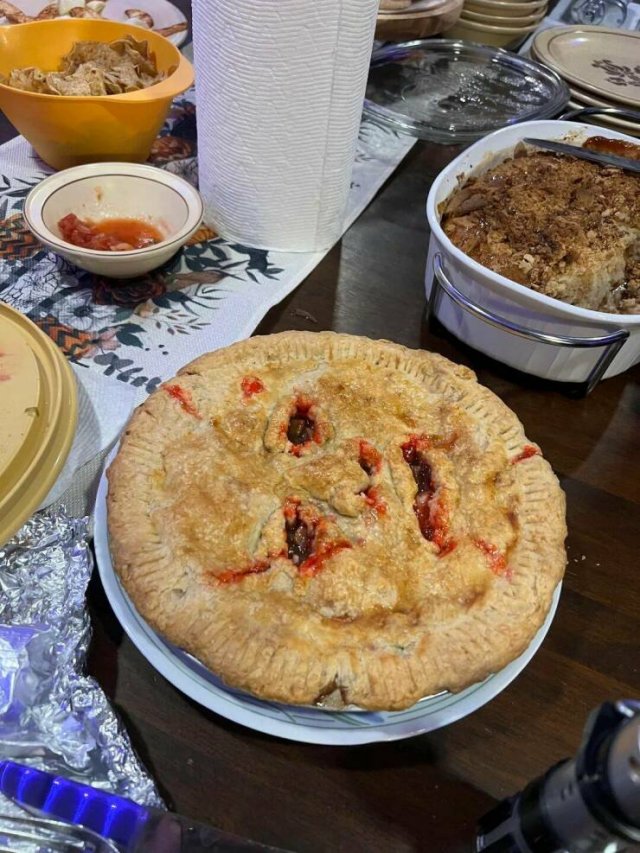 Подборка картинок. Вечерний выпуск - 17.11.2025