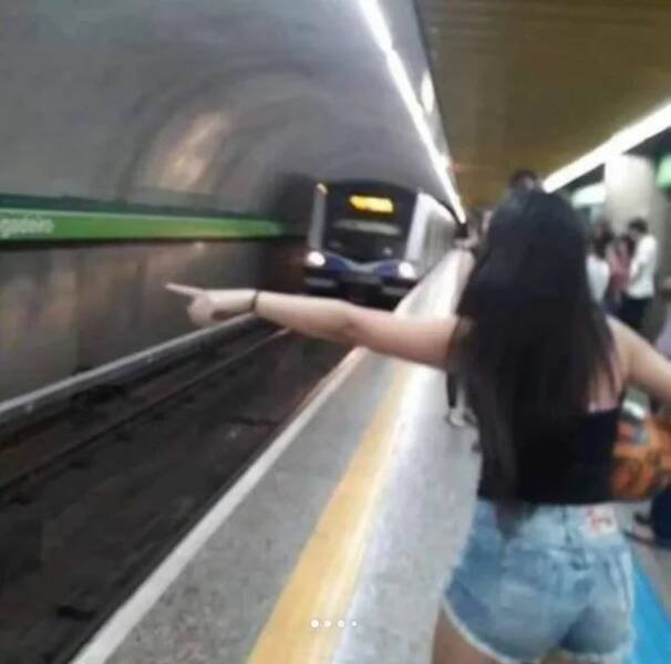 Подборка картинок. Вечерний выпуск - 17.11.2025