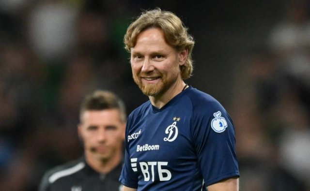 Валерий Карпин ушел из &quot;Динамо&quot;, решив тренировать только сборную России: и потерял 3 млн евро