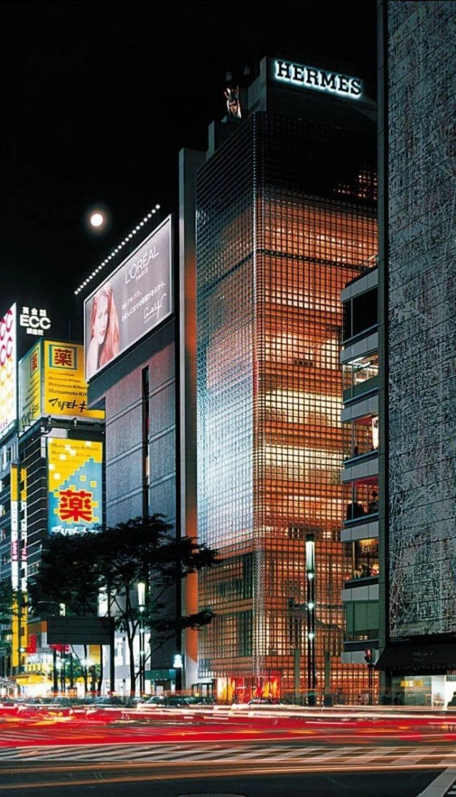 Азиатская штаб-квартира Hermès — шедевр всего архитектурного многообразия района Гиндза