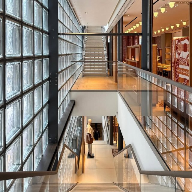 Азиатская штаб-квартира Hermès — шедевр всего архитектурного многообразия района Гиндза