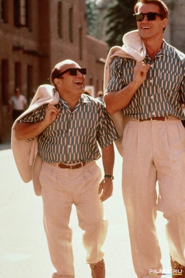 Денни ДеВито отмечает 81-летие: яркие фото актера