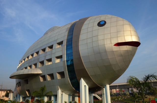 Дом-рыба в Индии