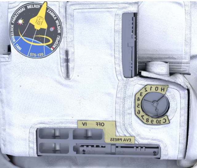 Из чего состоит скафандр? Из чего состоит скафандр?