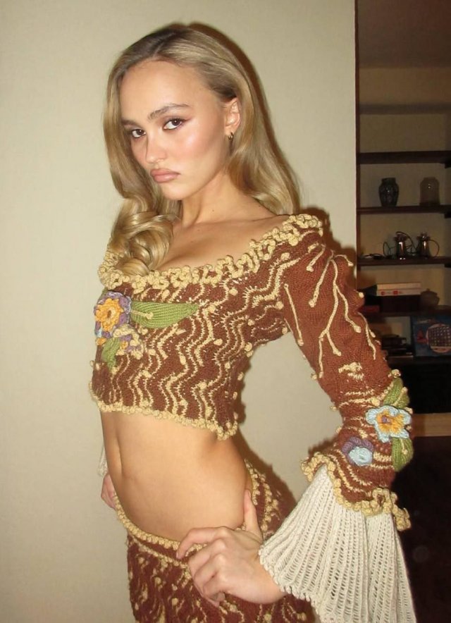 Эту дочь известного актера, которую признавали новым секс-символом, никто не узнает в гриме