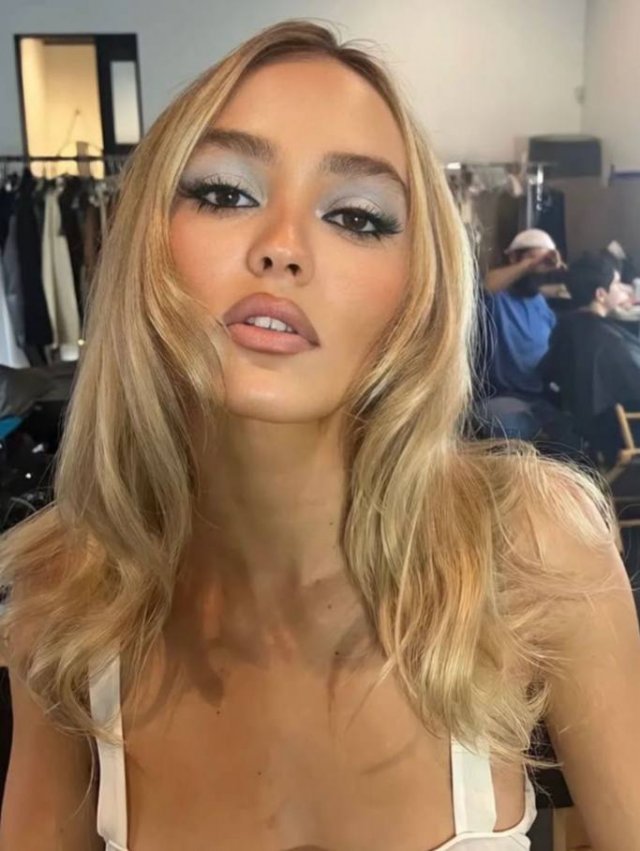 Эту дочь известного актера, которую признавали новым секс-символом, никто не узнает в гриме