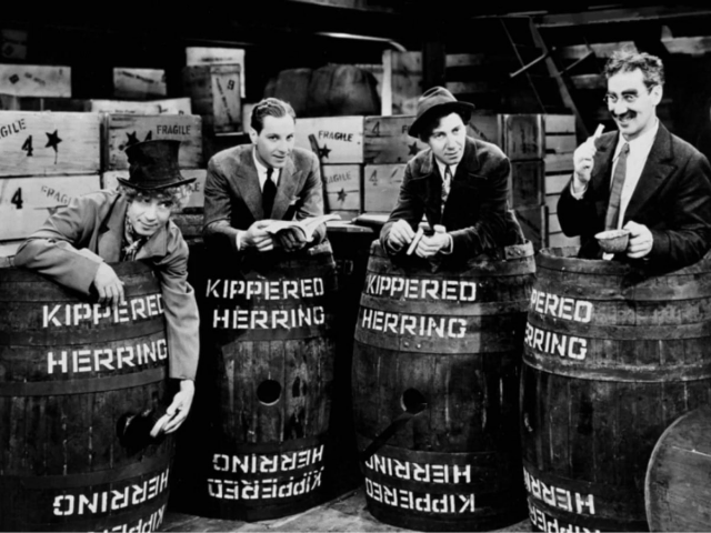 7 место — Утиный суп (1933)