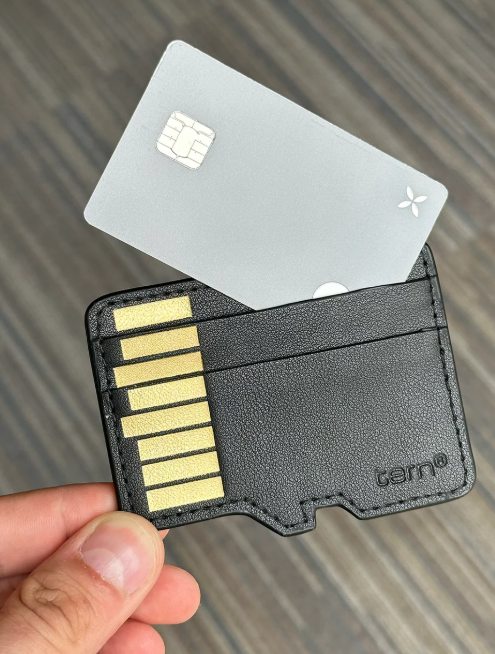 Карта памяти картхолдер и сумка-картридж