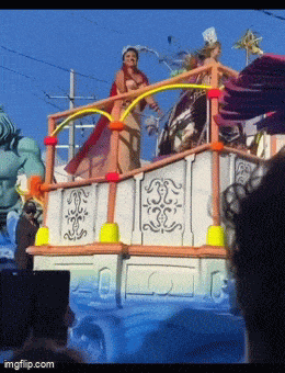 Подборка гифок -  01.12.2025