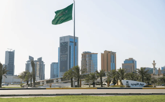 Саудовская Аравия отменила визы для россиян. Саудовская Аравия отменила визы для россиян.