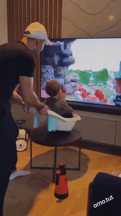 Подборка гифок -  03.12.2025