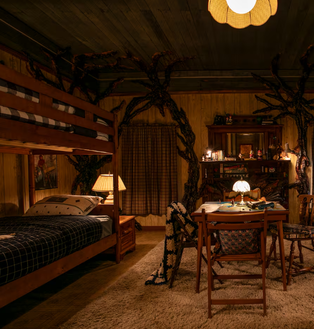 Дом из «Очень странных дел» на AirBnB