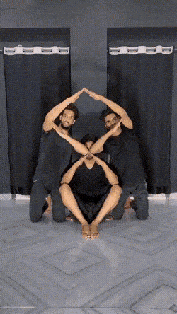 Подборка гифок -  04.12.2025