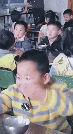 Подборка гифок -  04.12.2025