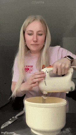 Подборка гифок -  05.12.2025