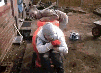 Подборка гифок -  05.12.2025