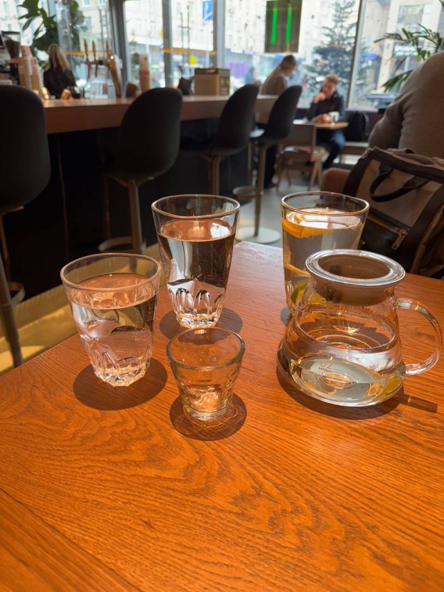 В чек из &quot;Кофемании&quot; добавляют &quot;кипяток&quot; за 650 рублей - его называют &quot;инфьюз&quot;