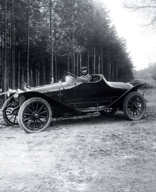 Первый российский автомобиль Первый российский автомобиль