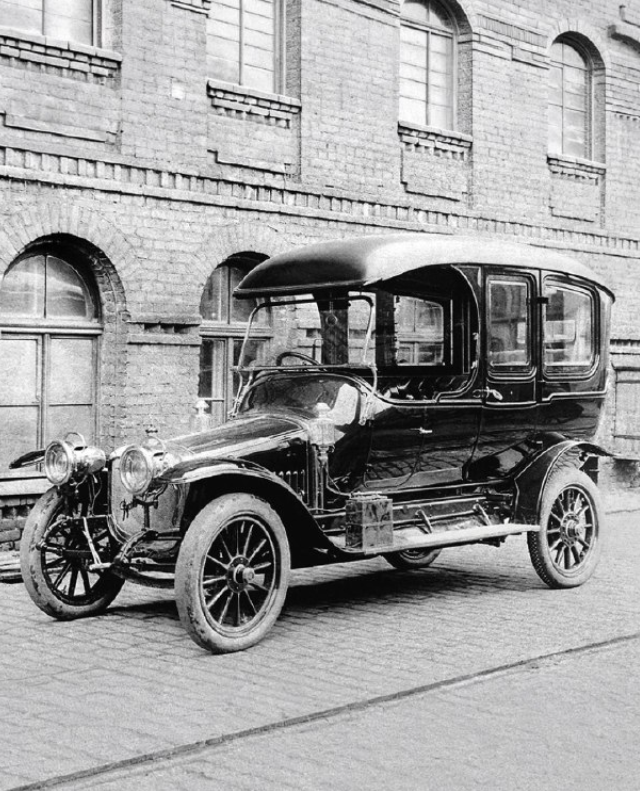 Первый российский автомобиль Первый российский автомобиль
