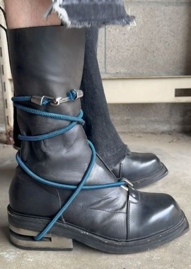 Ботинки со шнурком - веревкой