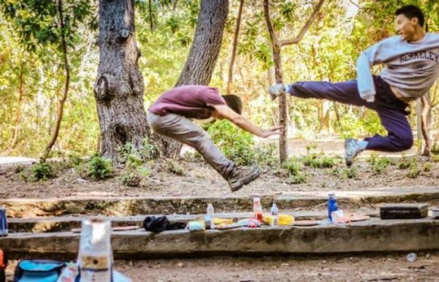 Подборка картинок. Вечерний выпуск - 15.12.2025