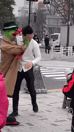 Подборка гифок -  15.12.2025