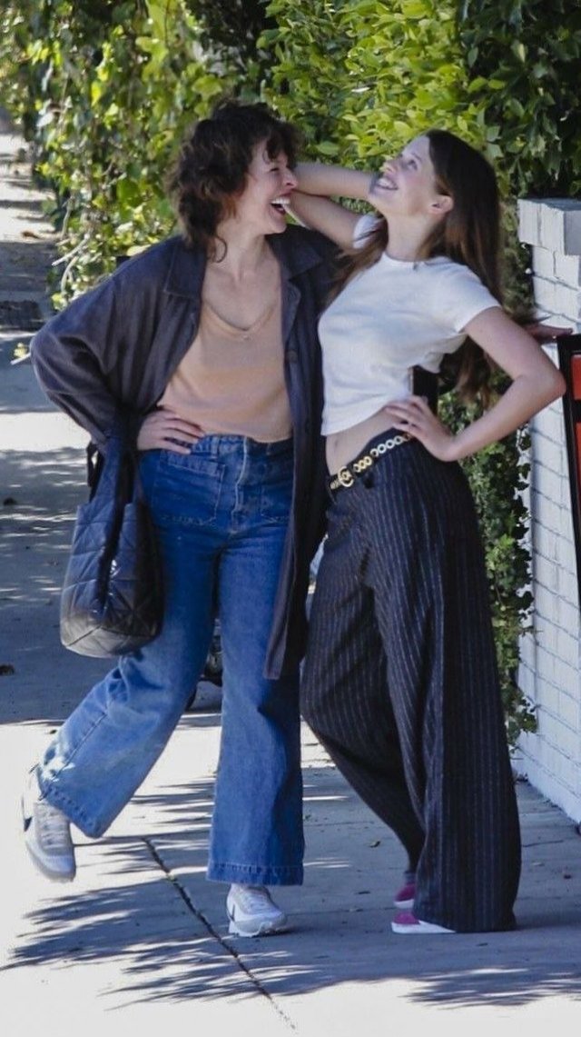 Милла Йовович отмечает 50-летие