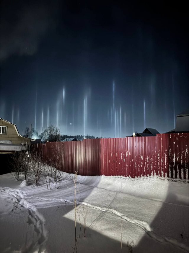 Ярчайшие световые столбы наблюдали жители Пермского края