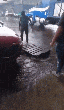 Подборка гифок -  18.12.2025