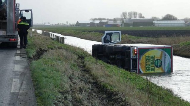 Подборка картинок. Вечерний выпуск - 22.12.2025