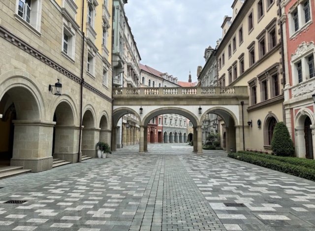 Ничего особенного, просто кампус Huawei в Китае