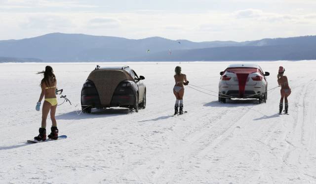 Подборка картинок. Вечерний выпуск - 24.12.2025