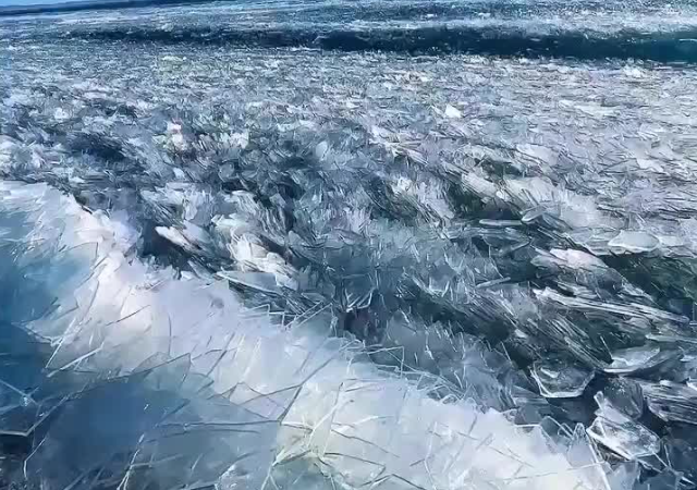 Ледяные волны