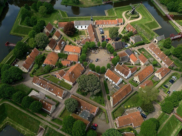 Форт Бауртанге