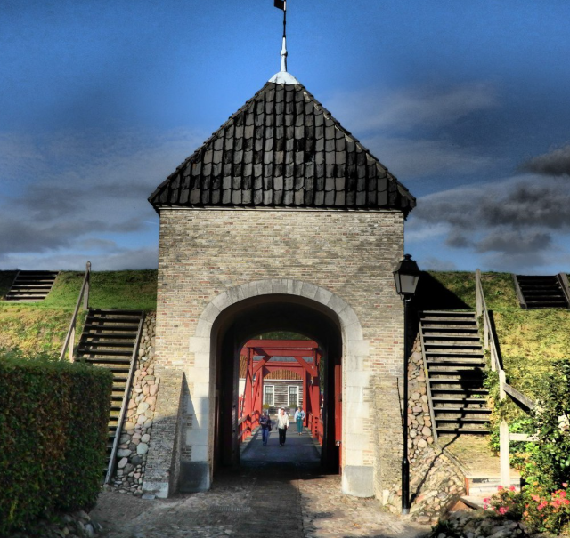 Форт Бауртанге