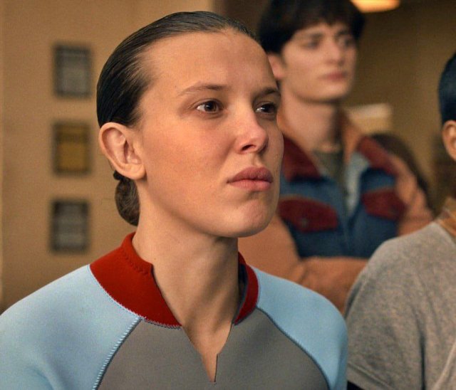 В Сети шокированы новой внешностью Милли Бобби Браун — главной звезды "Очень странные дела"