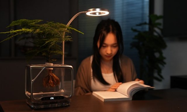 Китайцы выпустили прозрачный «горшок будущего»