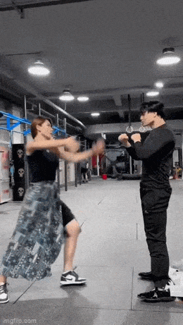 Подборка гифок -  30.12.2025