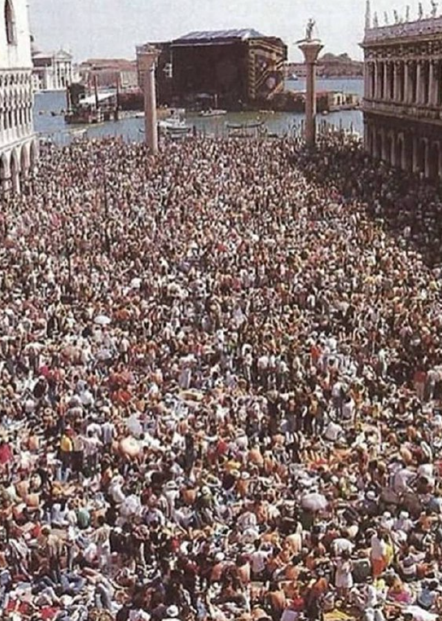 Архив: как прошел один из самых противоречивых концертов Pink FLoyd