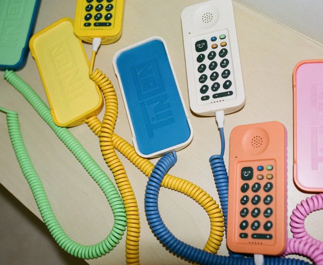 Проводной телефон нового поколения