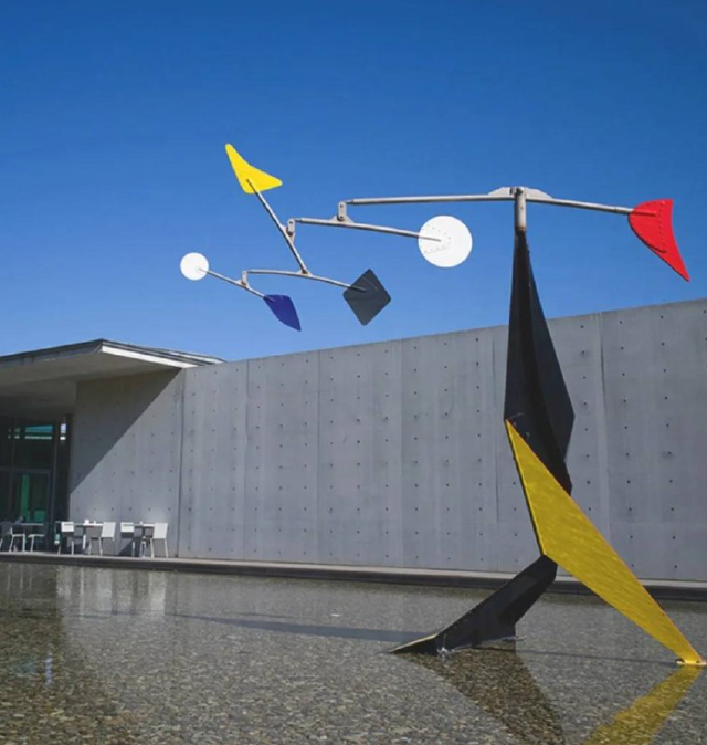 Скорая выставка в Париже