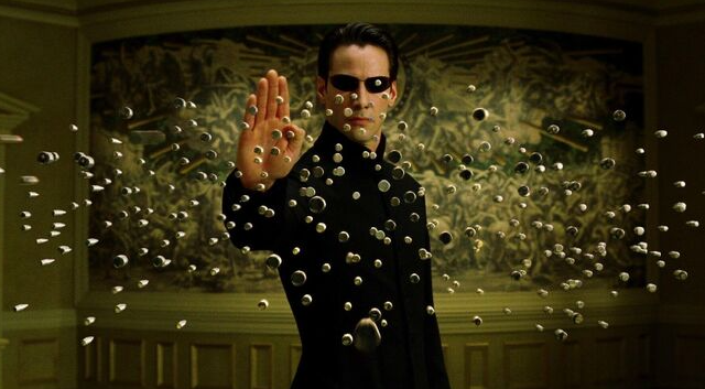 Киану Ривз на съемках «Матрицы»