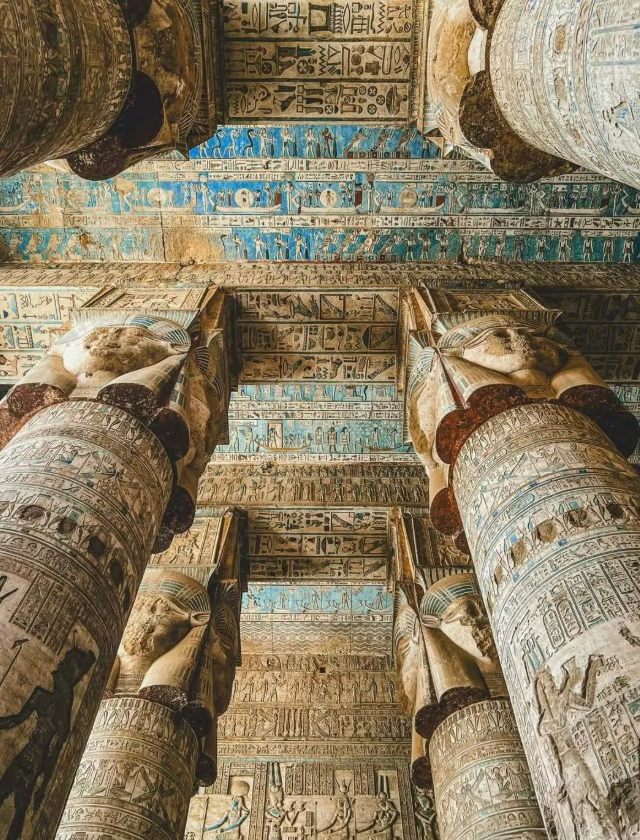 Храм Дендеры