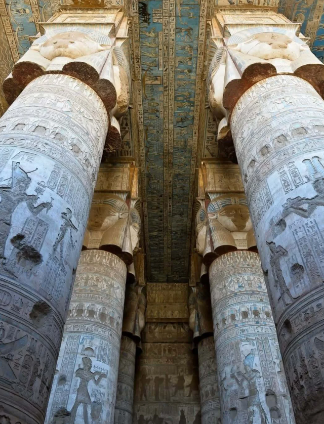 Храм Дендеры