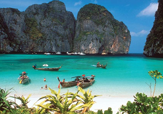 Что можно купить за 4 миллиона в России и в Тайланде