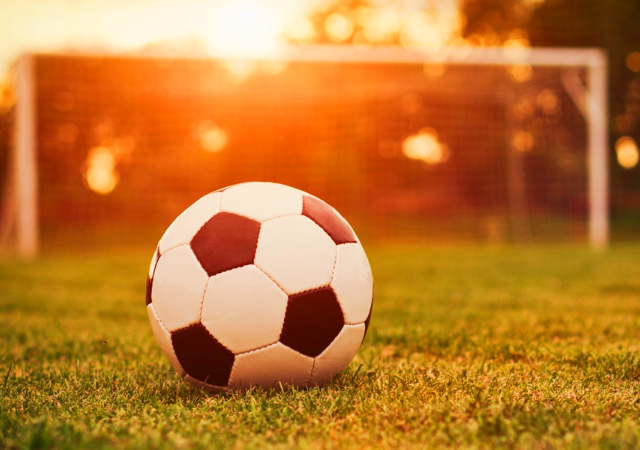 В чем взаимосвязь деменции и футбола