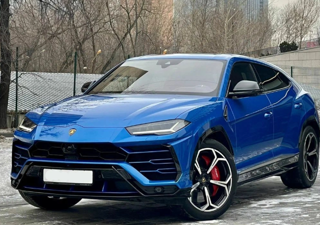 Кругосветное путешествие на Lamborghini