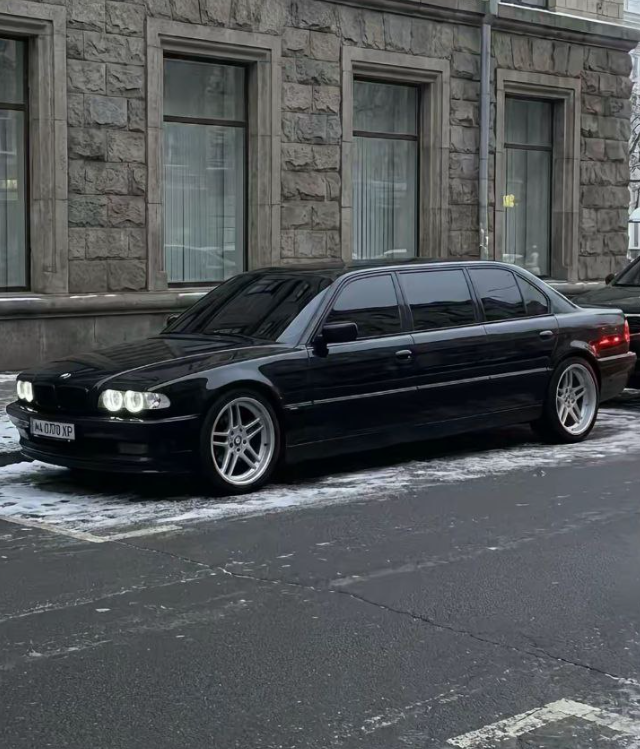 Необычная BMW