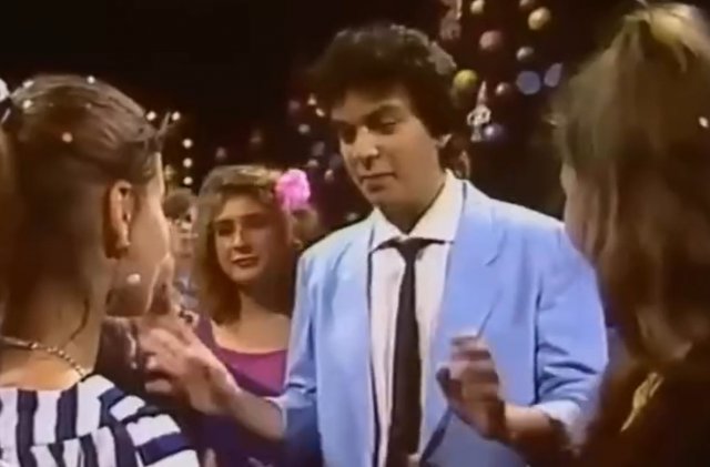 40 лет назад молодой Филипп Киркоров впрвые вышел на сцену