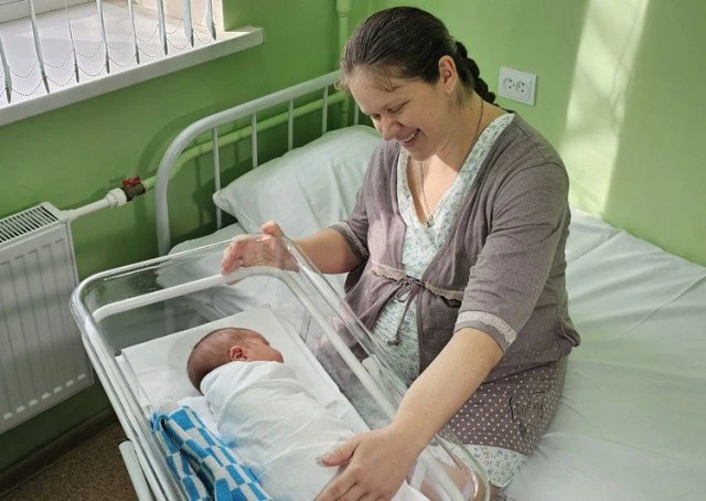 Женщина из Волгограда родила младенца-богатыря